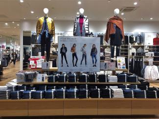 Uniqlo jeans display in store