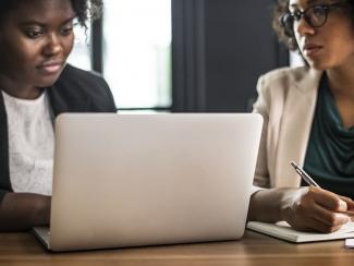 Women in front of computer